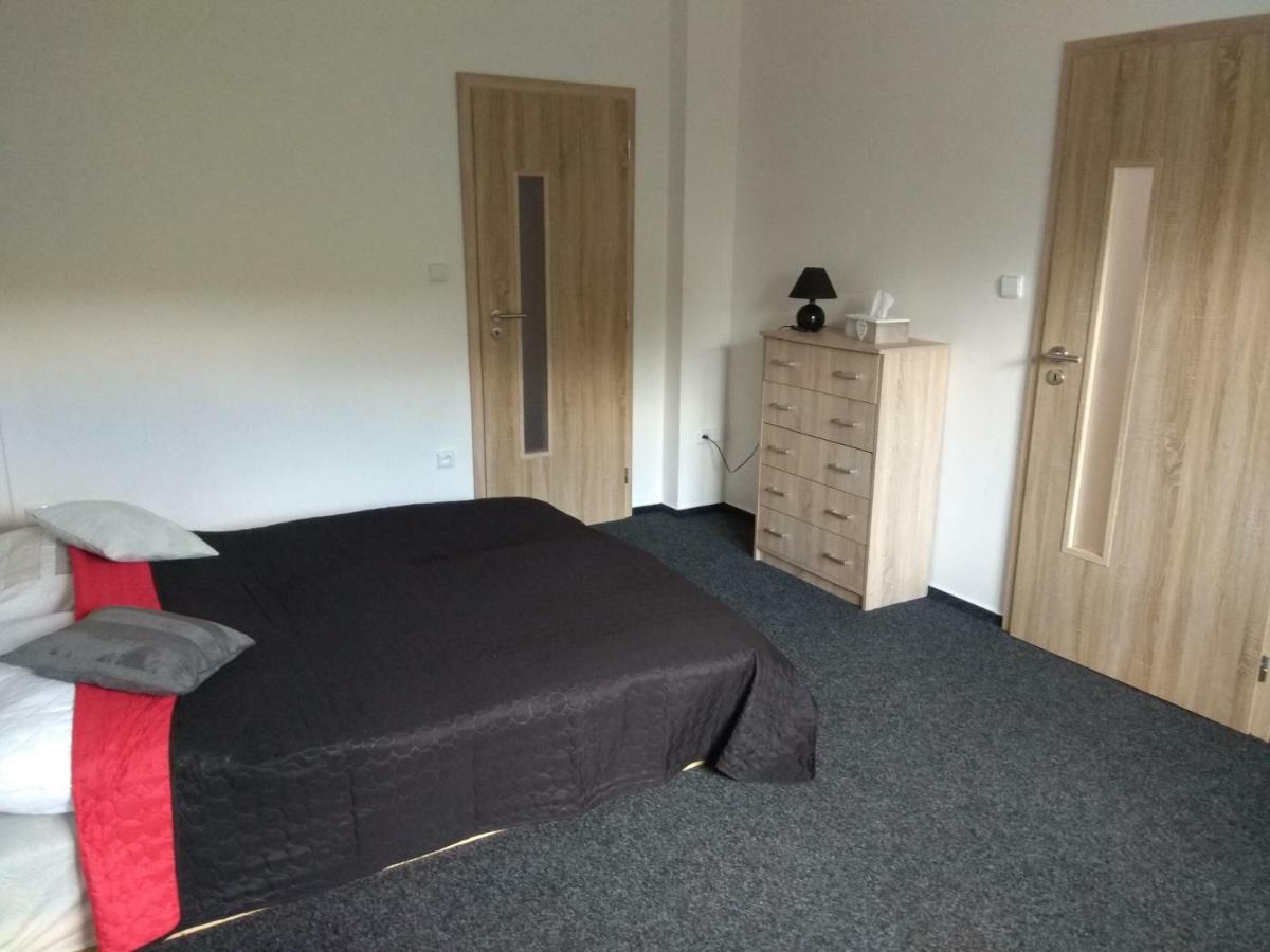 Apartament Novodvorsky Sara